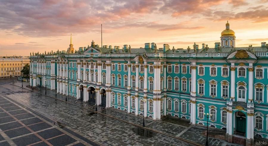 Петербург встречает Новый год: сказка, музыка и шампанское 6 дней