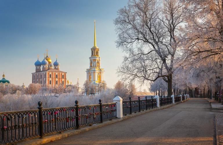 Величие трёх кремлей