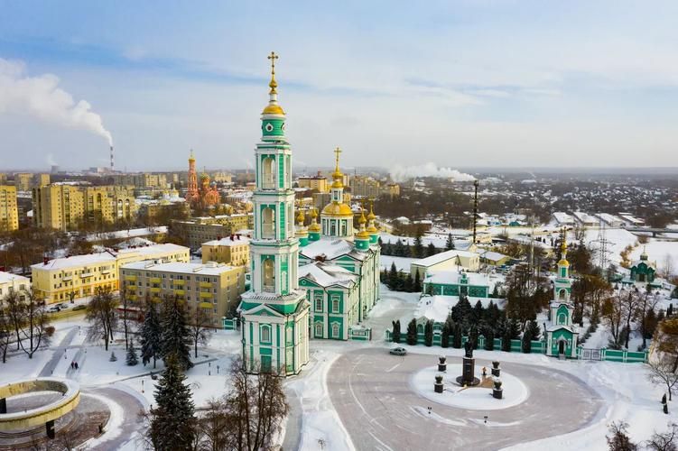 Автобус| Созвездие талантов: литературное путешествие в глубинку
