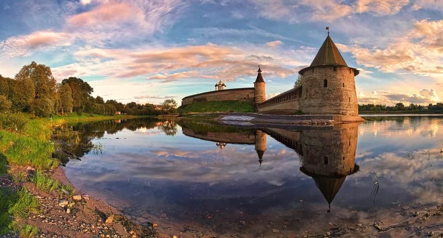 Автобус| Легенды и былины Пскова и Великого Новгорода